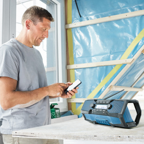 Bosch GPB 18V-2 C Professional Radio (Body Only)